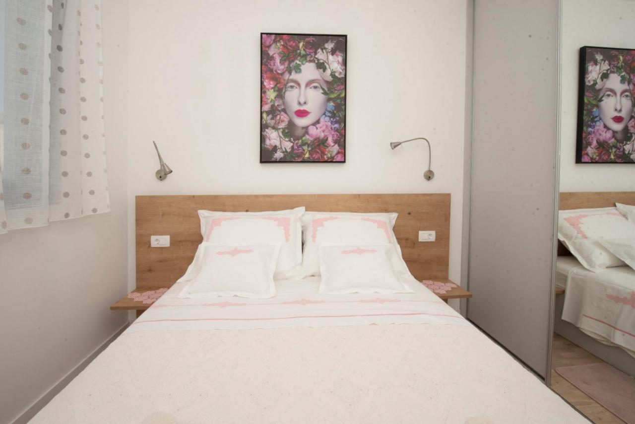 Apartman Gabriela Trogir Exterior photo